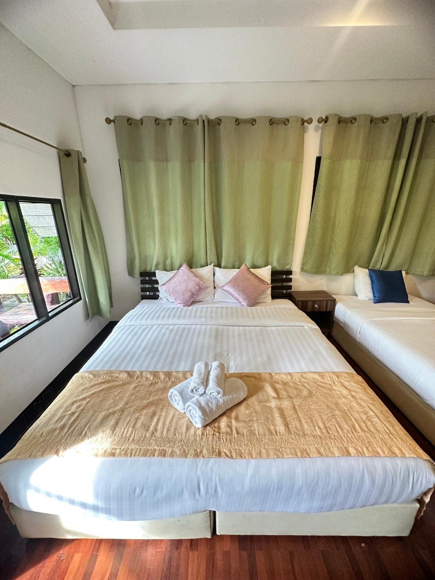 Soft Resort Kad Farang Hangdong Ban Boe Exterior photo